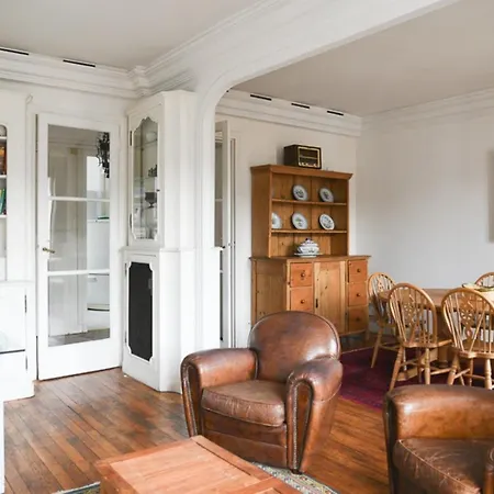 Bright And Spacious Love Cocoon In 16th Apartament *